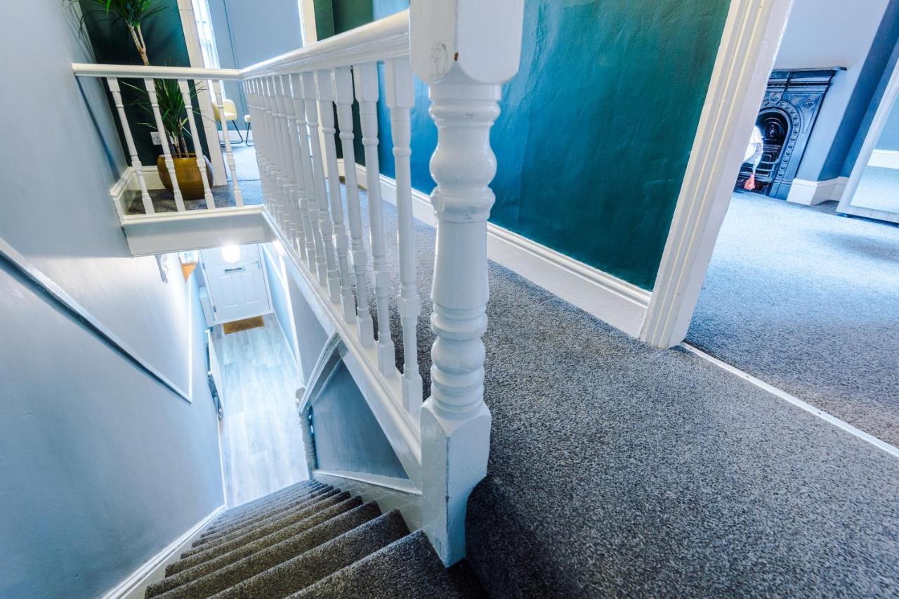 Spacious Modern Chester Home - Great Location Zewnętrze zdjęcie